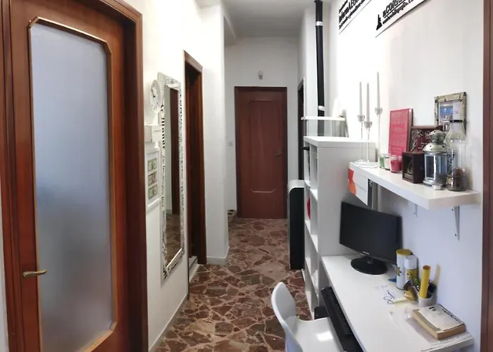 White House Gasthuis Bari